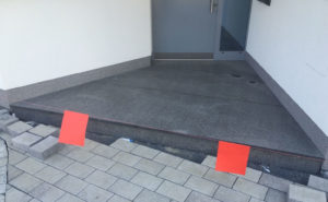 Neu gestalteter Eingangsbereich